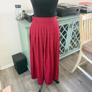 Christian Dior Vintage Red and Black Houndstooth Pleated Midi Skirt Size 8
